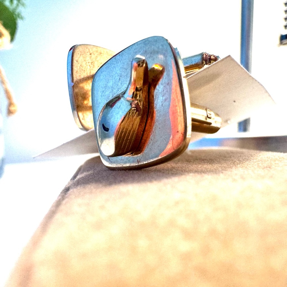 Vintage Elegant Gold Tone Unsigned Hickok Golf Themed Designer Mens Cufflinks